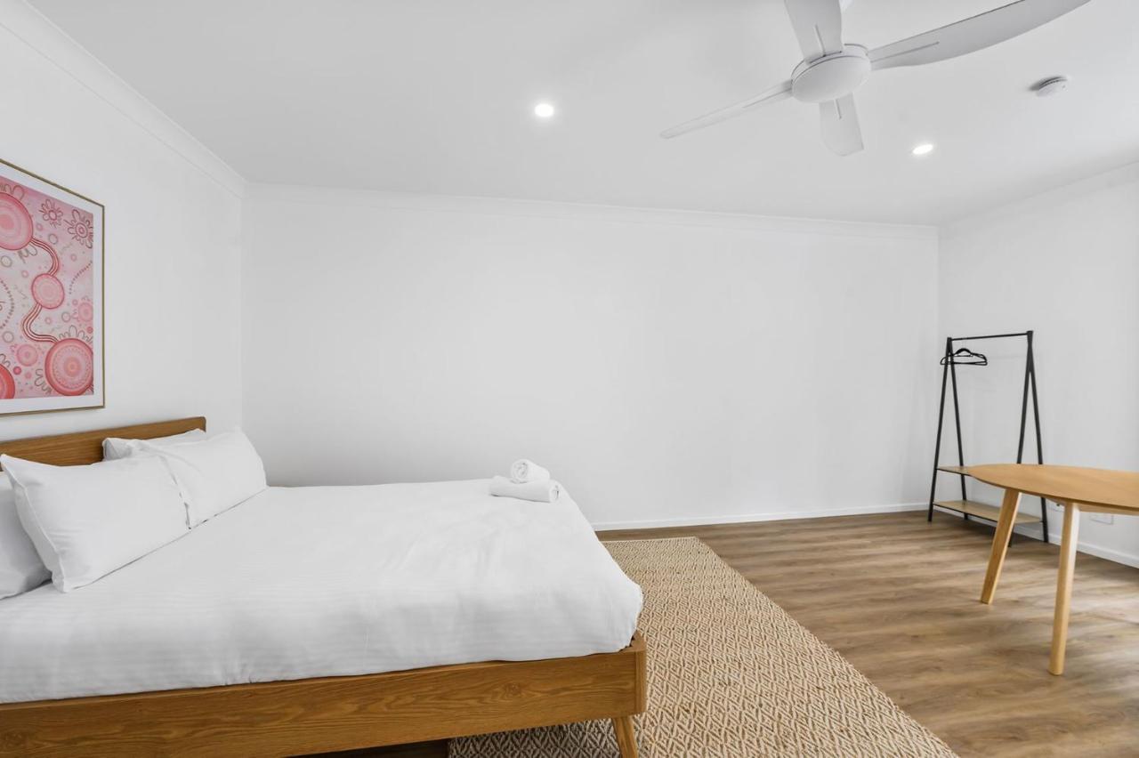 Luxury In The Heart Of Burleigh * Gold Coast