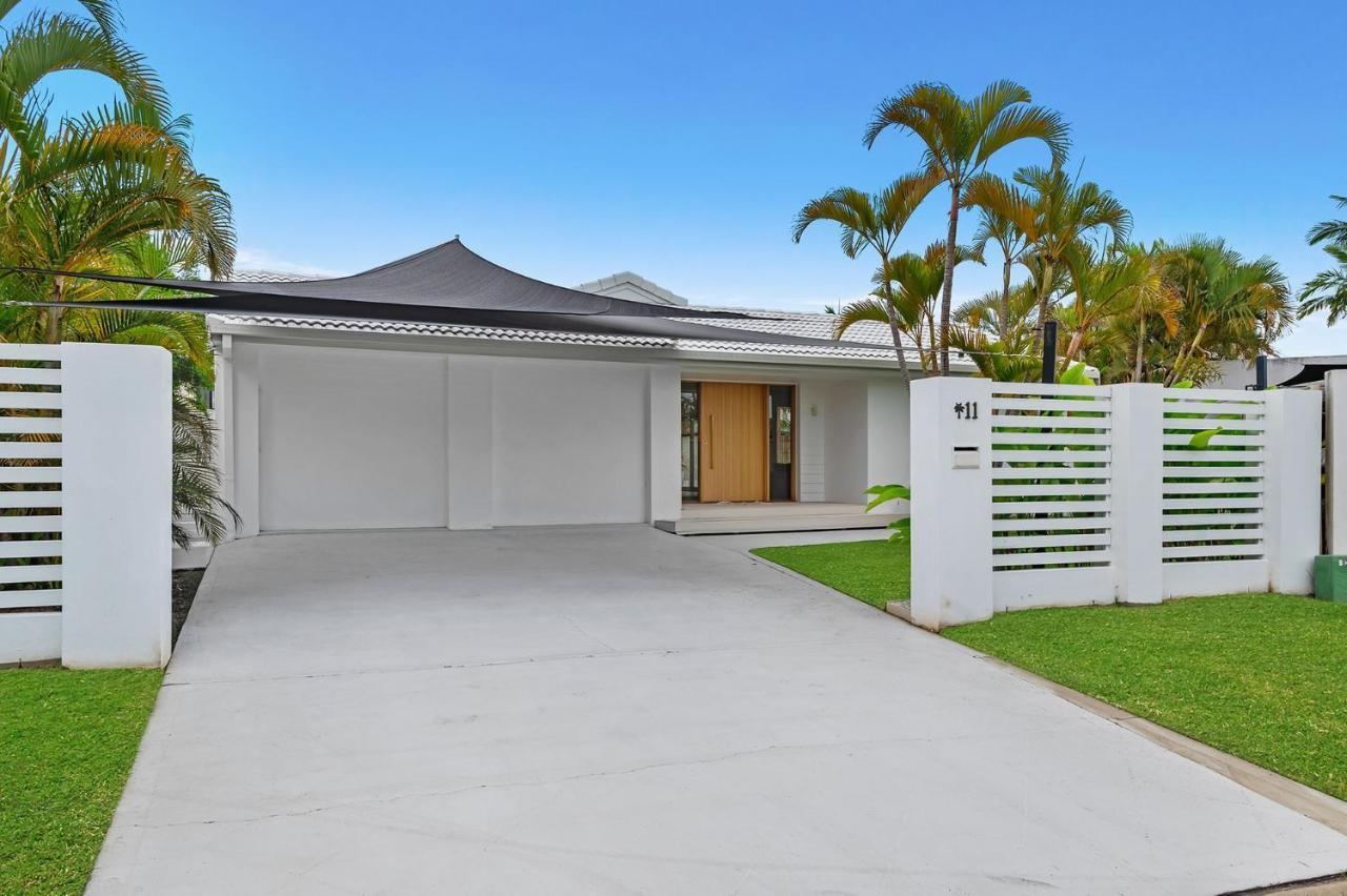 Holiday home Luxury In The Heart Of Burleigh *